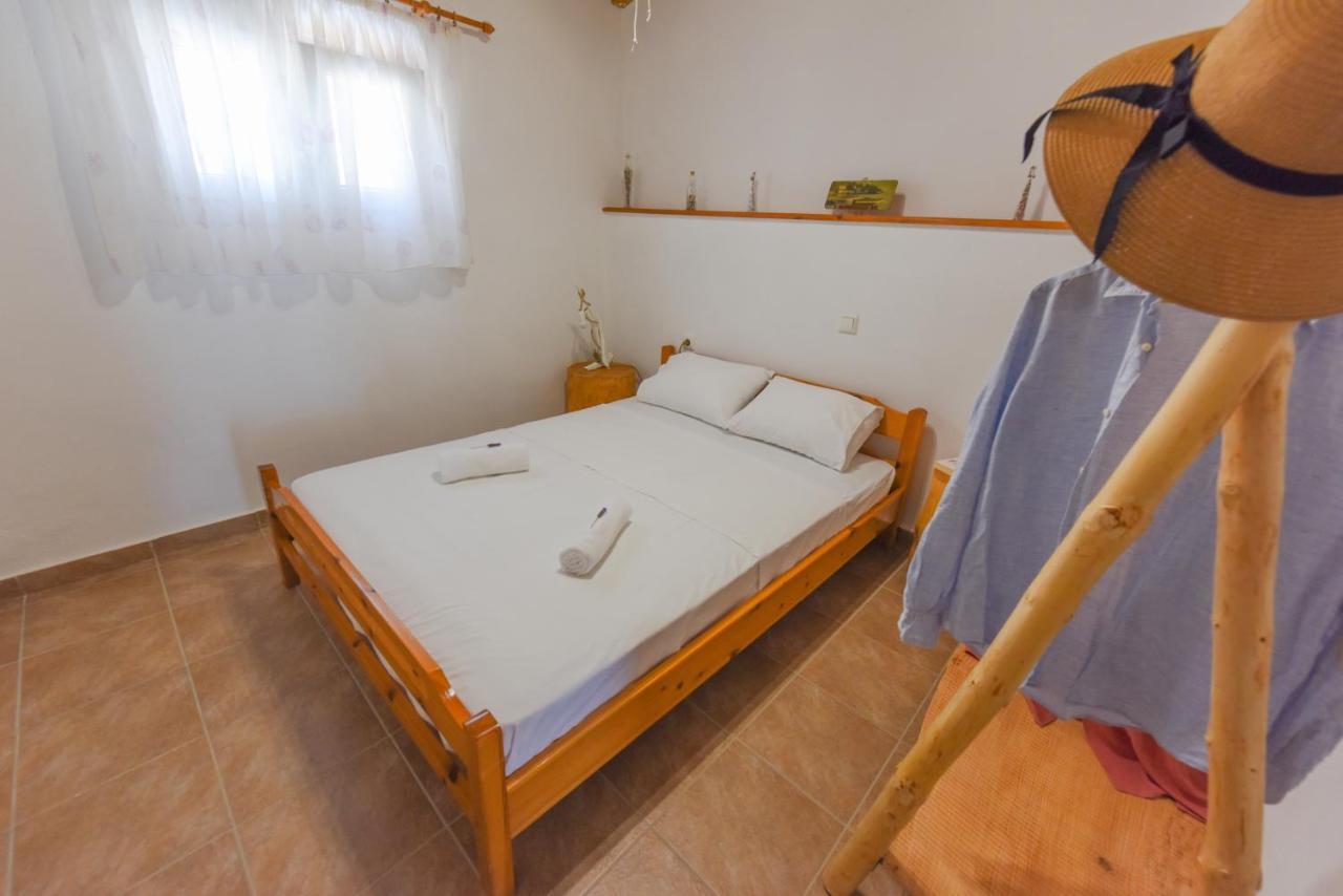 Merabello Beach House Poseidonion Esterno foto