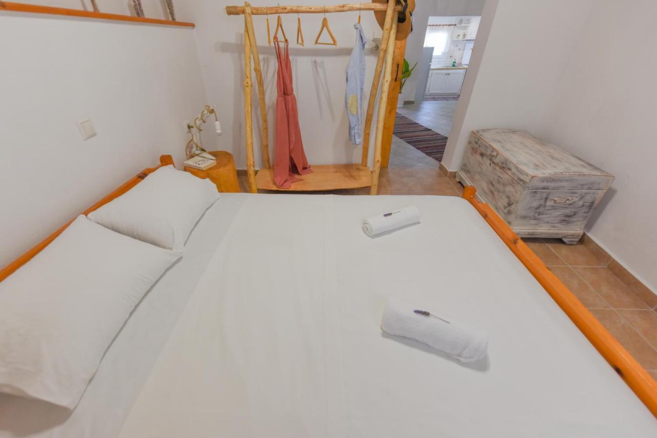 Merabello Beach House Poseidonion Esterno foto